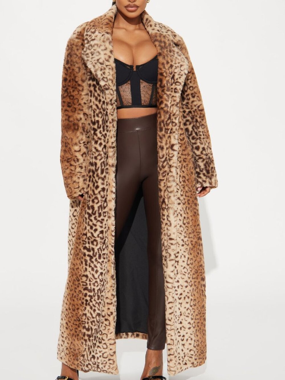 Long faux fur coat with bright leopard print - Picture 7 of 9